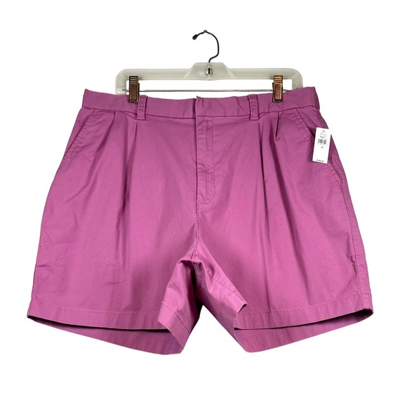 NWT Gap Women's High Rise Pleated Khaki Shorts, Purple Clover, Size 16 - Picture 1 of 8